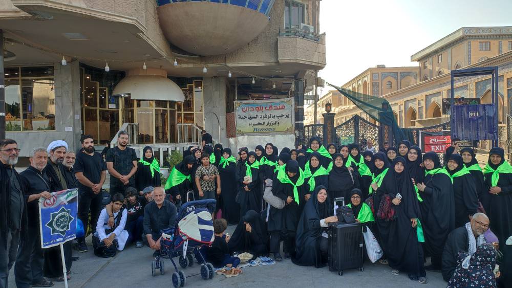 خادمین اربعین بمانیم